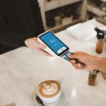 As vantagens de adotar métodos de pagamento modernos